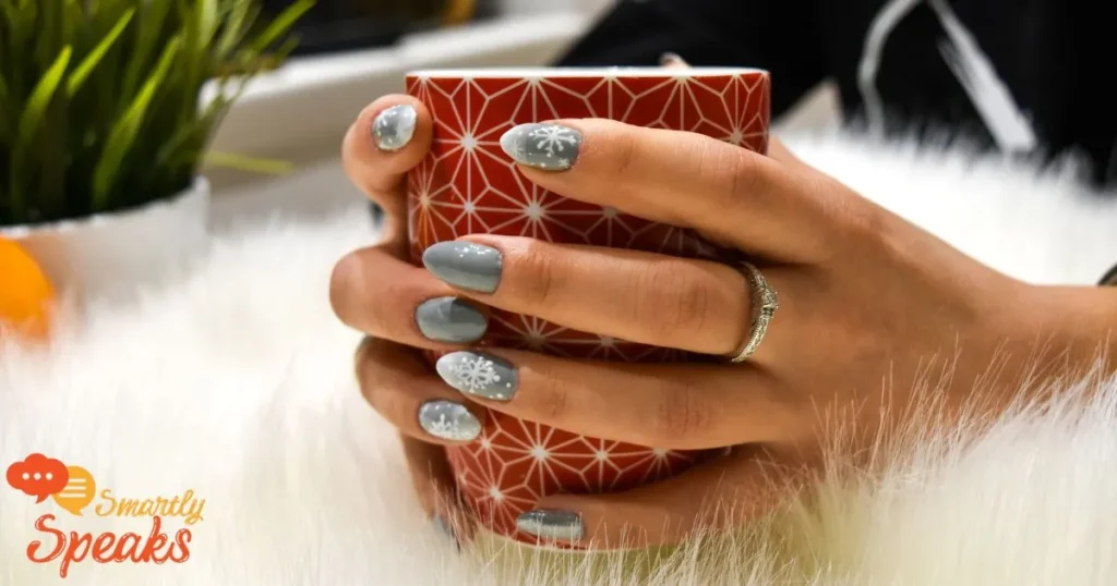 Glamorous Chrome Nails